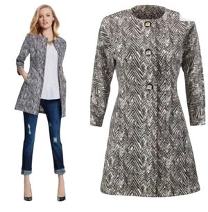 CAbi Zigzag Ponte Knit Jacket Grey/White Size Medium